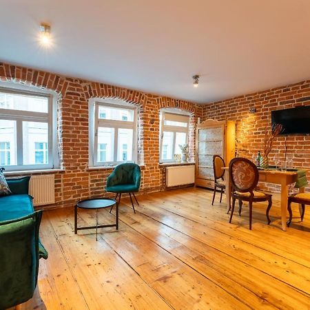 Apartament 1886 - Doba Do 14-00 - W Scislym Centrum Z Widokiem Na Majowke - By Space Apart Apartment Jelenia Gora Exterior photo